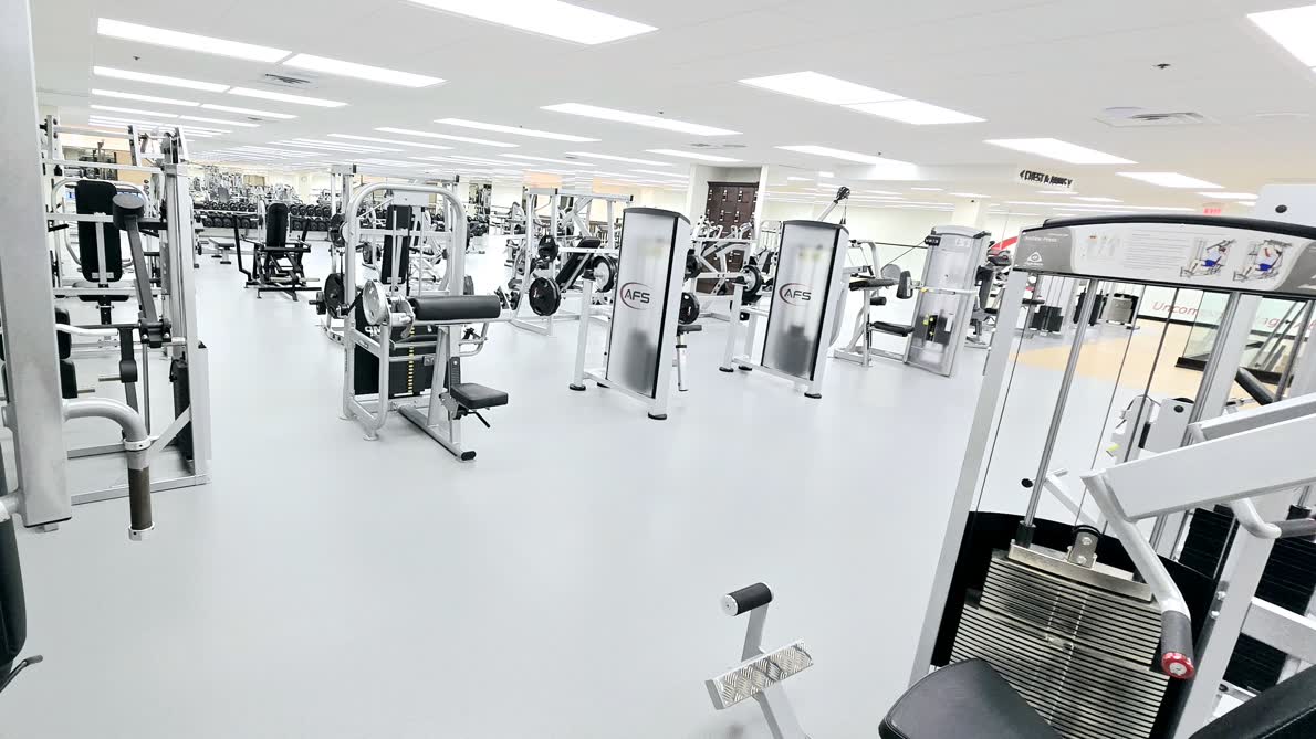 AFS Club chest and arms training