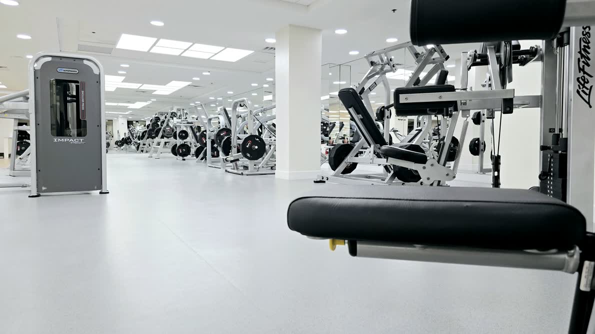 AFS Club private member Fitness Club shoulder zone
